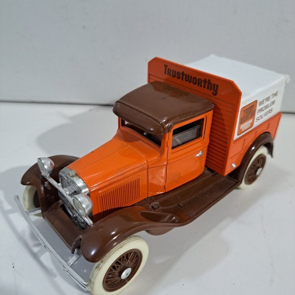 Liberty Classics 1:24 Die Cast Trustworthy Hardware Ford Model A Truck (No Key)